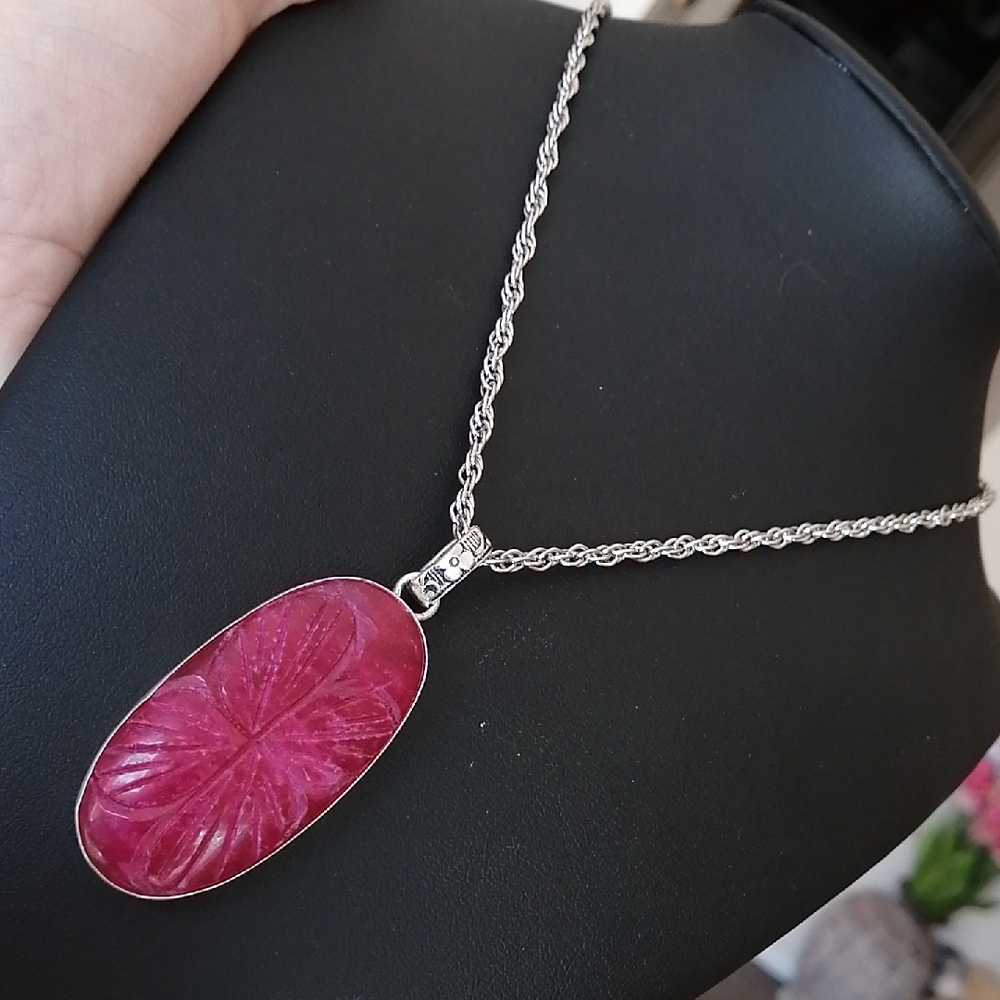 Elegant Handcrafted Carved Simulated Ruby Pendant